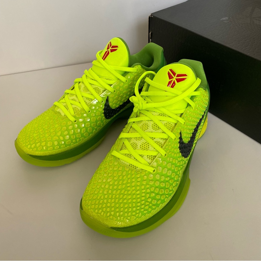 Nike Kobe 6 Grinches Protro Green - image 1